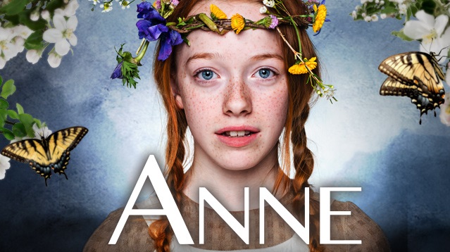 Anne tóc đỏ - Phần 2 là một câu chuyện đầy nước mắt và sự chín chắn của cô bé trở thành người lớn. Với tình huống mới, những rắc rối và những pha hài hước của bộ phim sẽ khiến bạn dễ dàng yêu mến nó ngay từ cái nhìn đầu tiên!